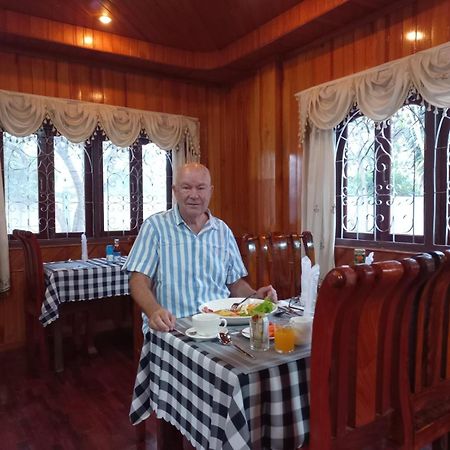 Sipanya Guesthouse Muang Phônsavan Buitenkant foto