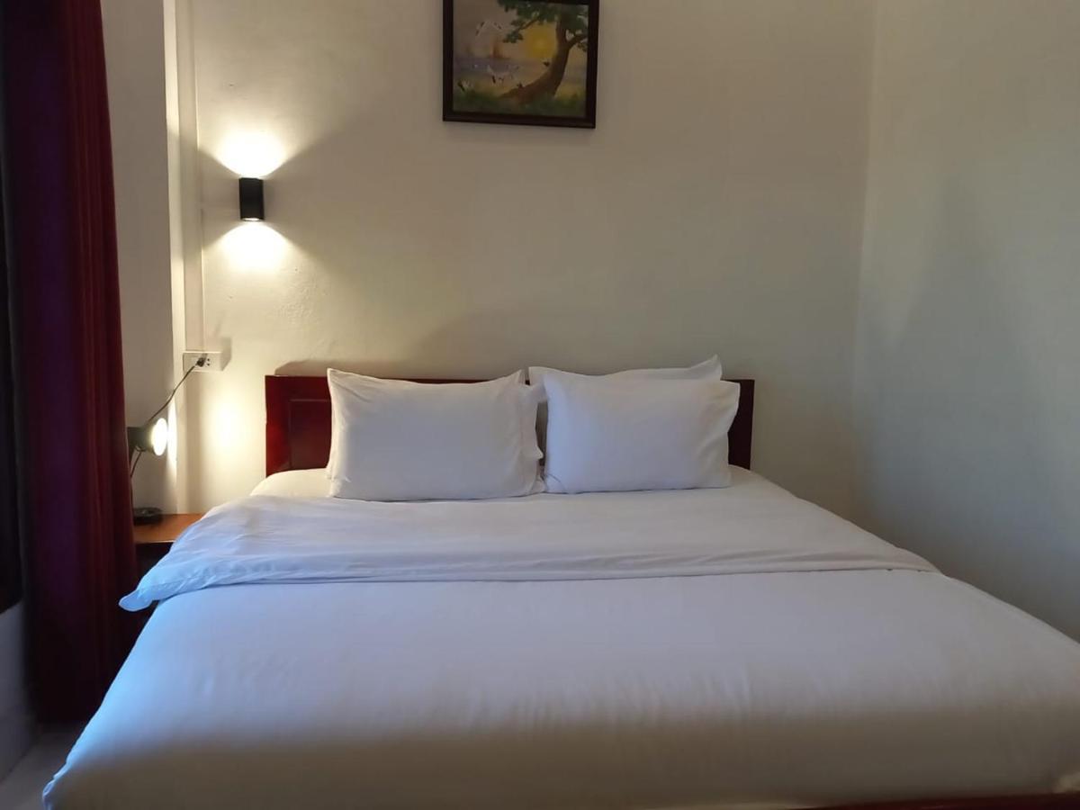 Sipanya Guesthouse Muang Phônsavan Buitenkant foto