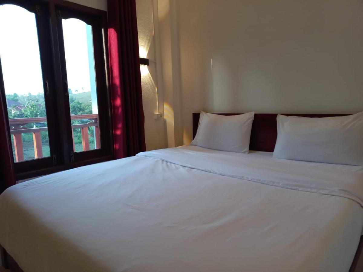 Sipanya Guesthouse Muang Phônsavan Buitenkant foto