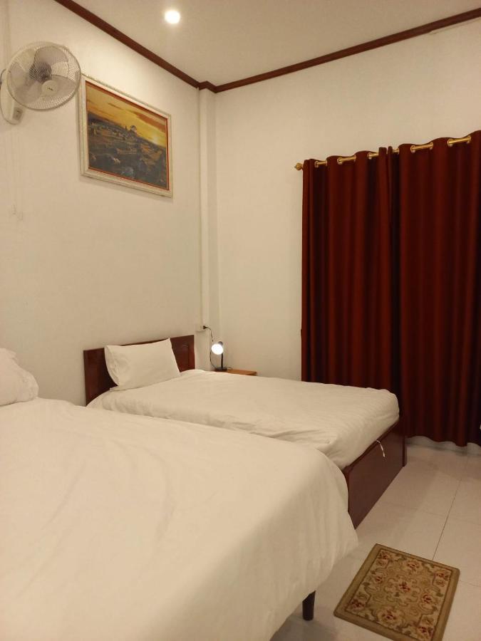Sipanya Guesthouse Muang Phônsavan Buitenkant foto