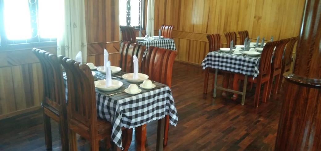 Sipanya Guesthouse Muang Phônsavan Buitenkant foto